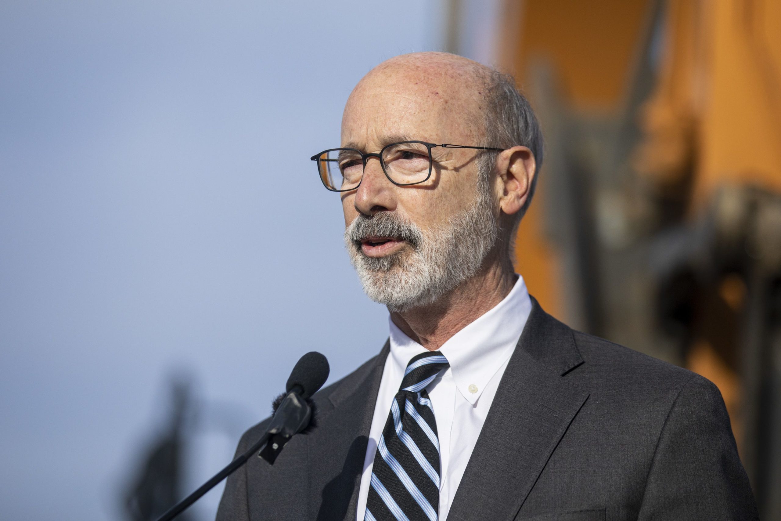 Gov. Tom Wolf Vetoes Pennsylvania Congressional Map Sent to Him by Republicans